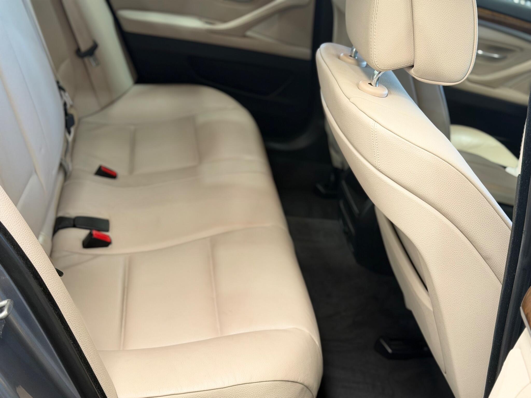 BMW 5 Series - Image 44