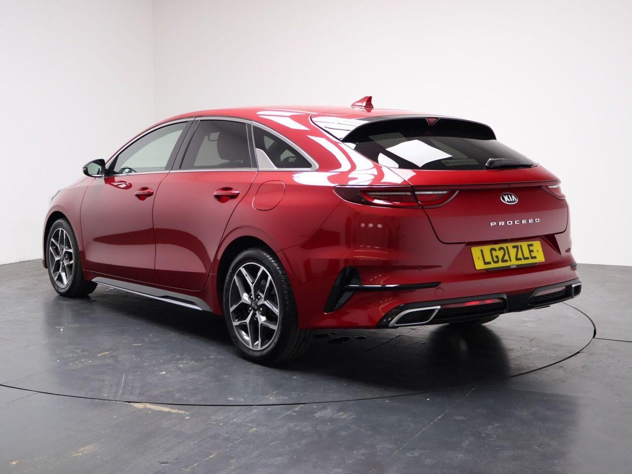 Kia ProCeed - Image 9