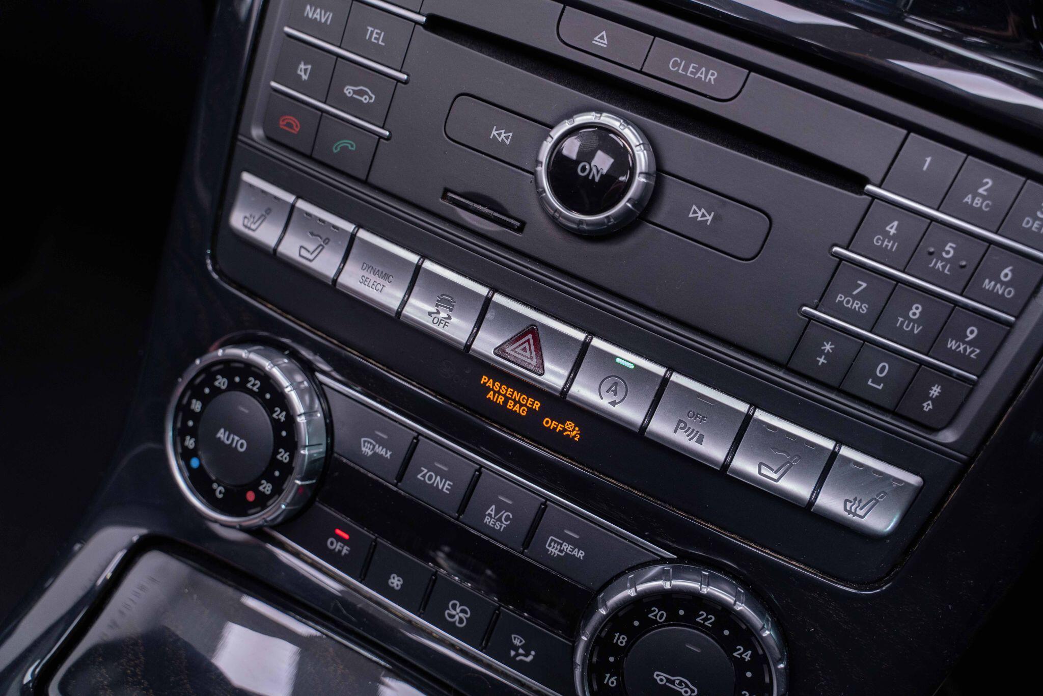 Mercedes SLC - Image 28