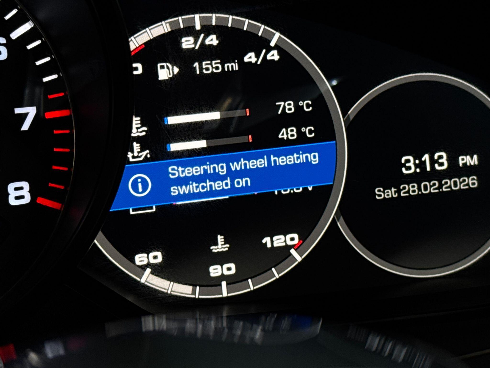 Porsche Cayenne - Image 43