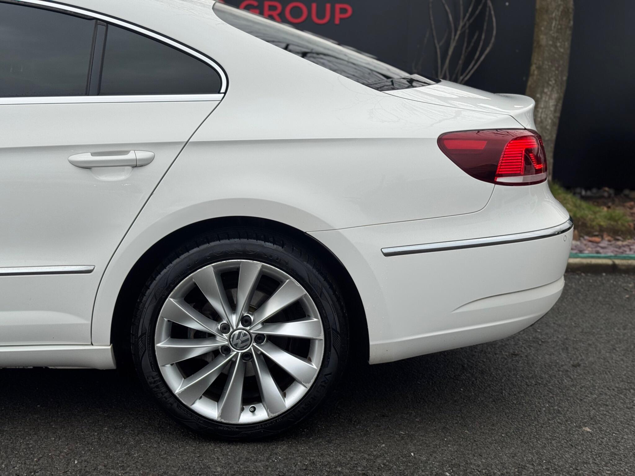 Volkswagen CC - Image 9