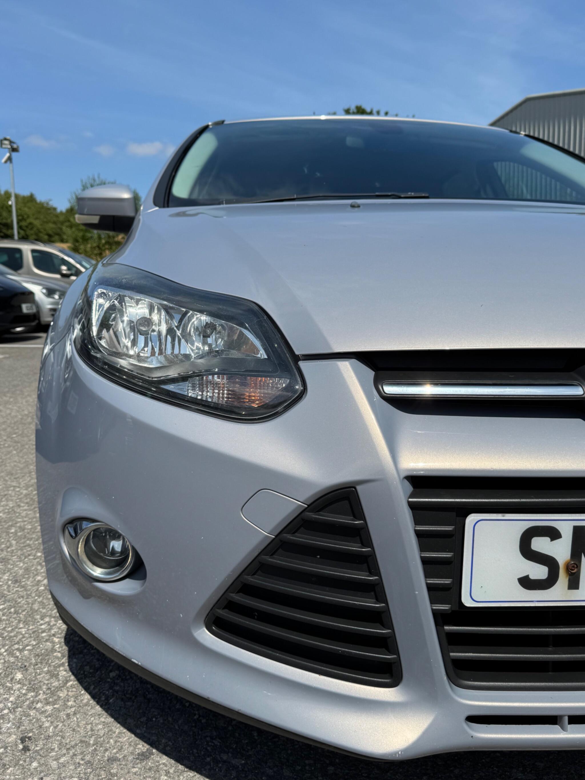 Ford Focus - Image 15