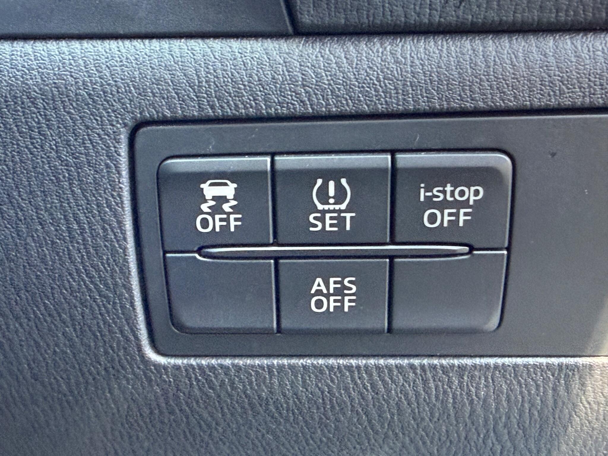 Mazda MAZDA3 - Image 18