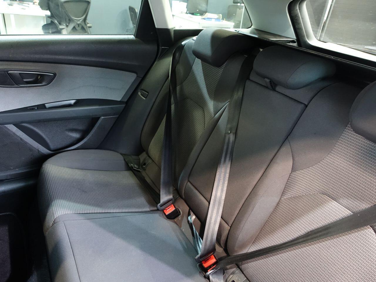 SEAT Leon - Image 17