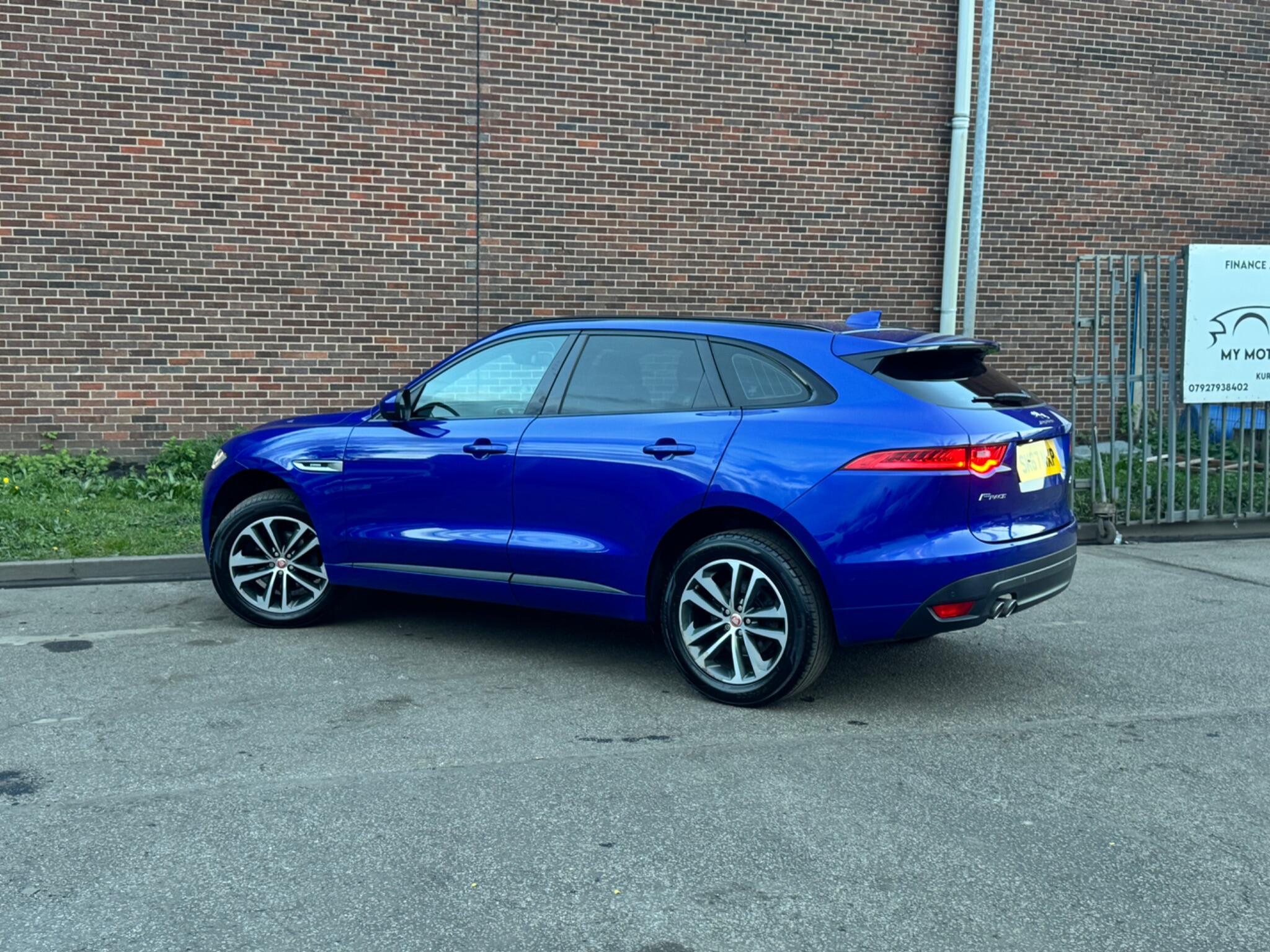 Jaguar F-Pace - Image 13