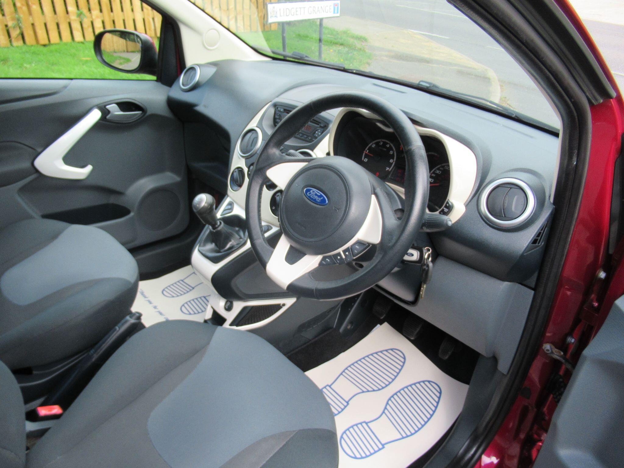 Ford KA - Image 19