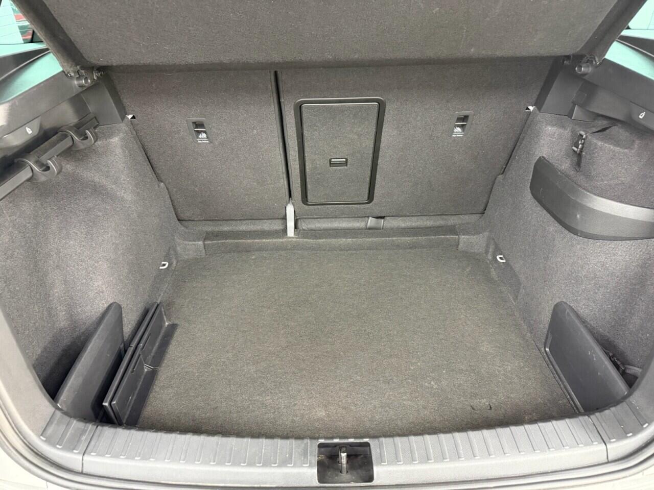 Skoda Karoq - Image 20