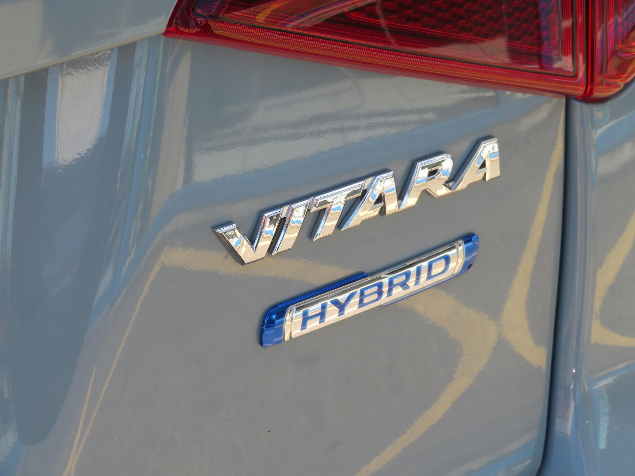 Suzuki Vitara - Image 11