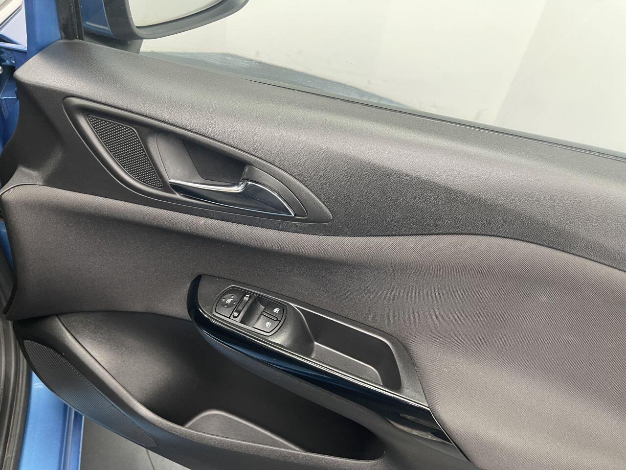 Vauxhall Corsa - Image 19
