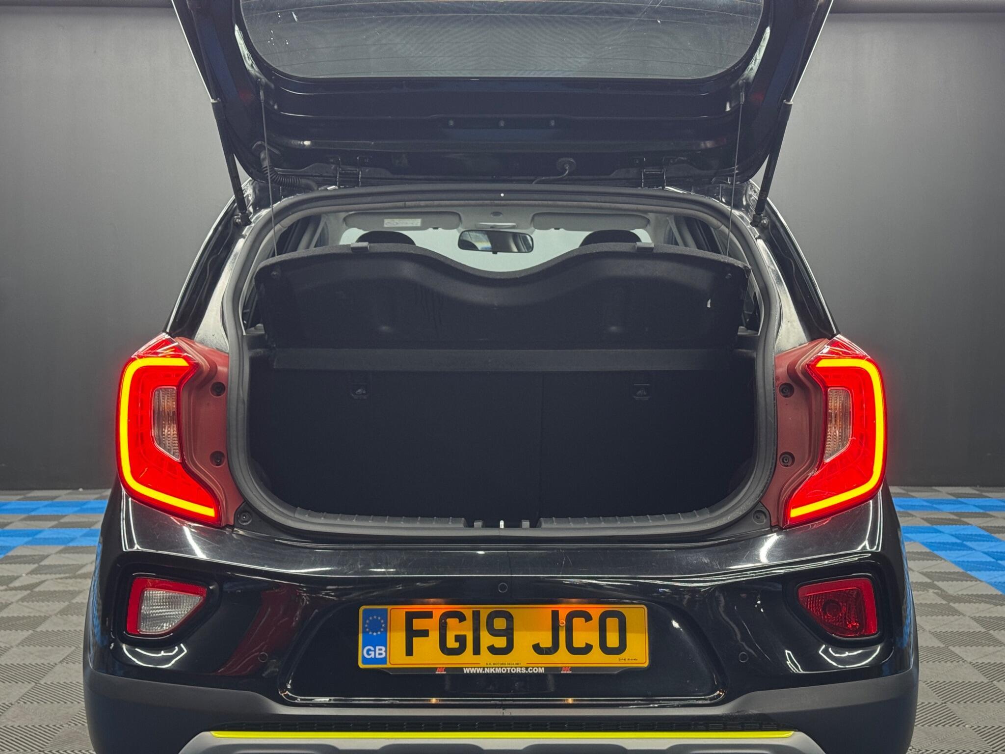 Kia Picanto - Image 10