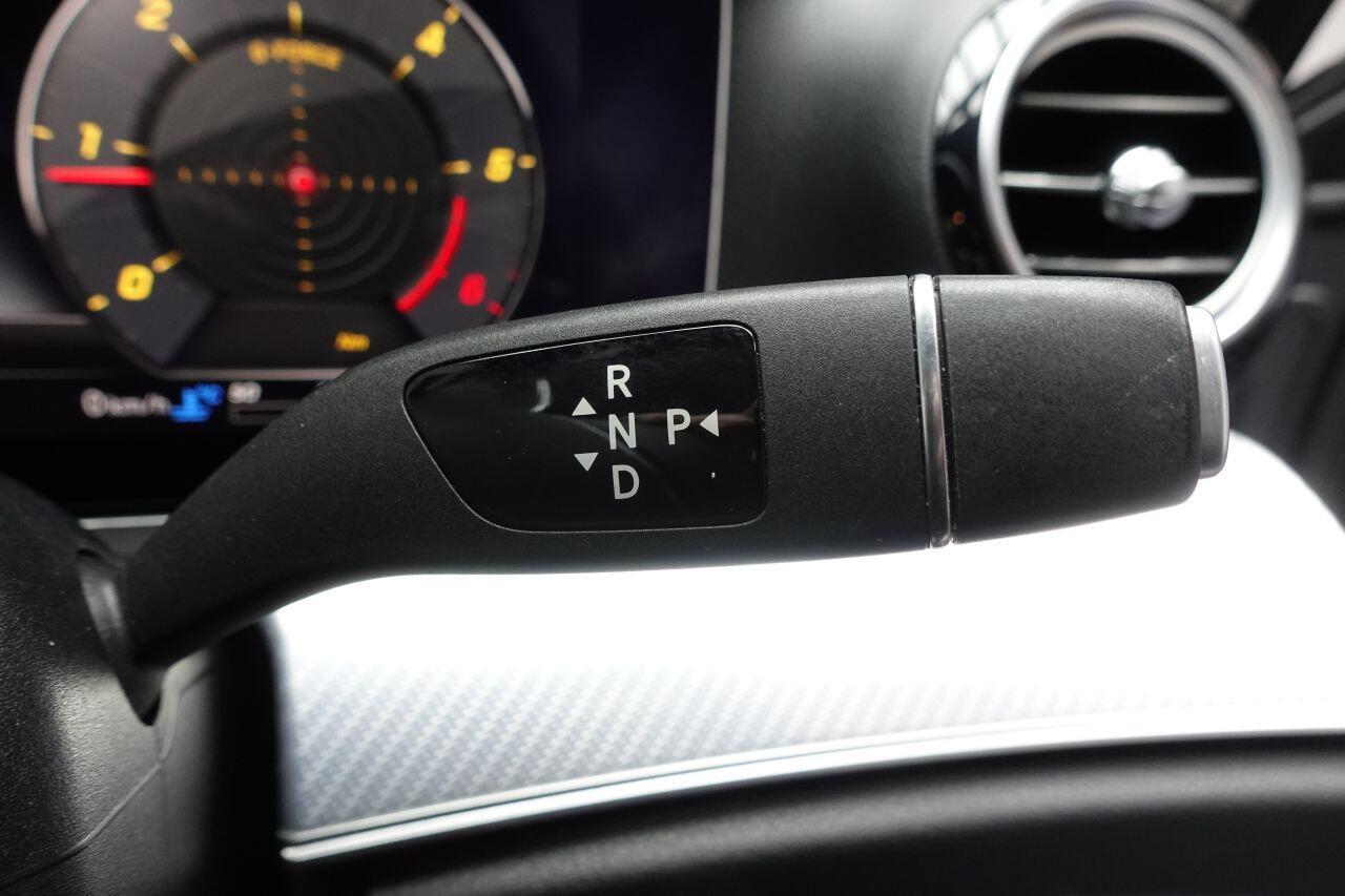 Mercedes-benz E-CLASS - Image 22