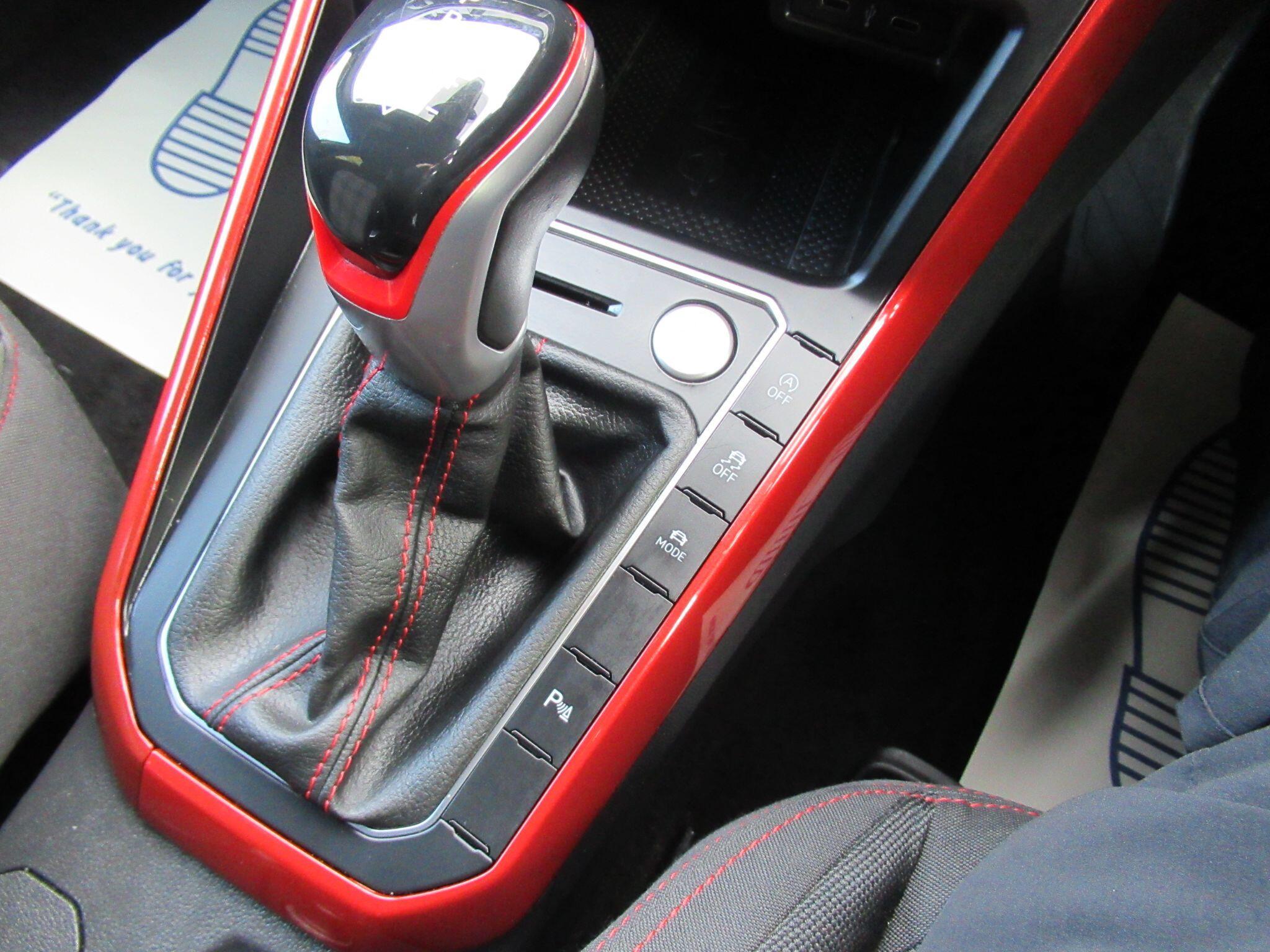 Volkswagen Polo - Image 39