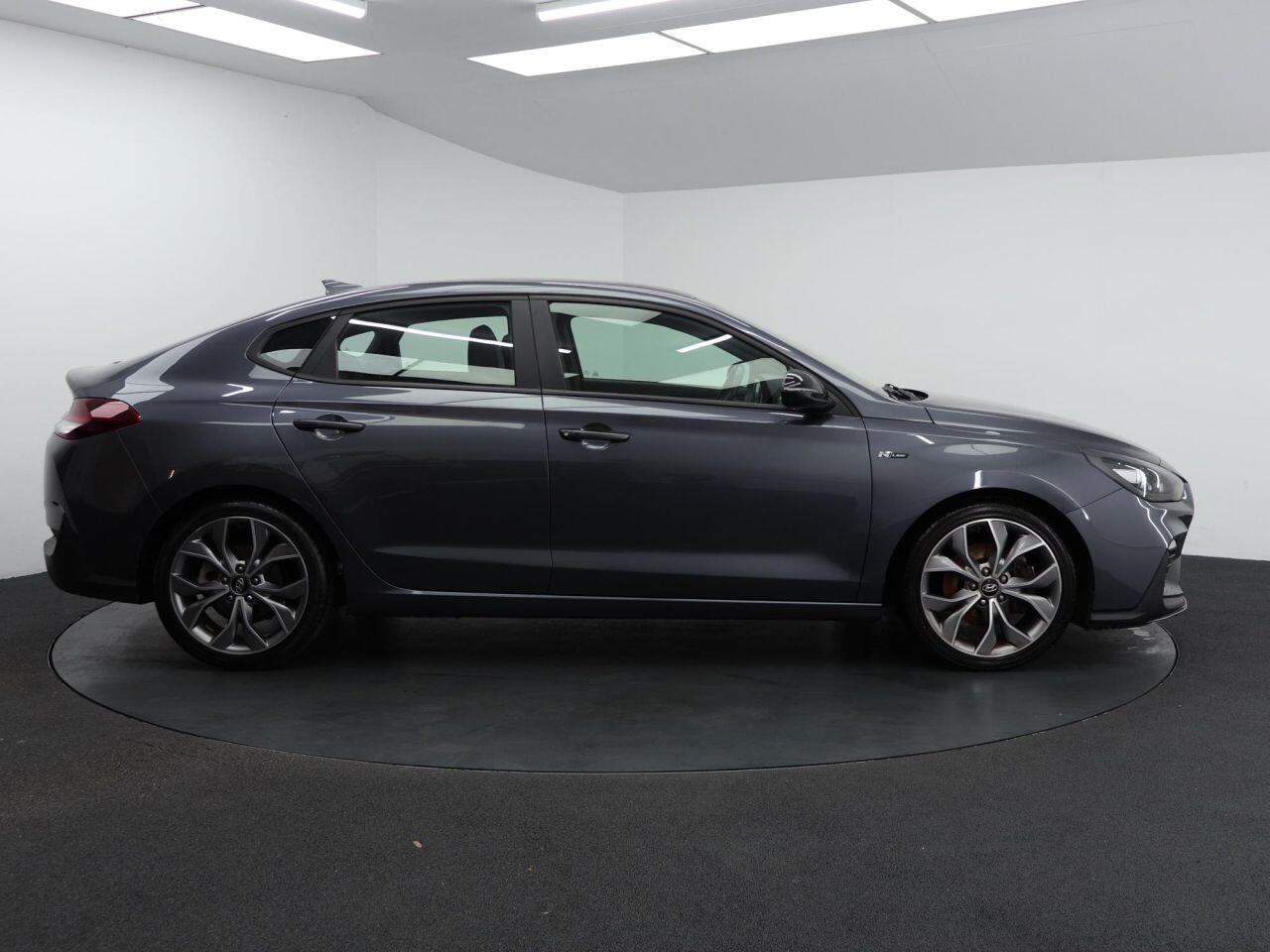 Hyundai i30 - Image 14