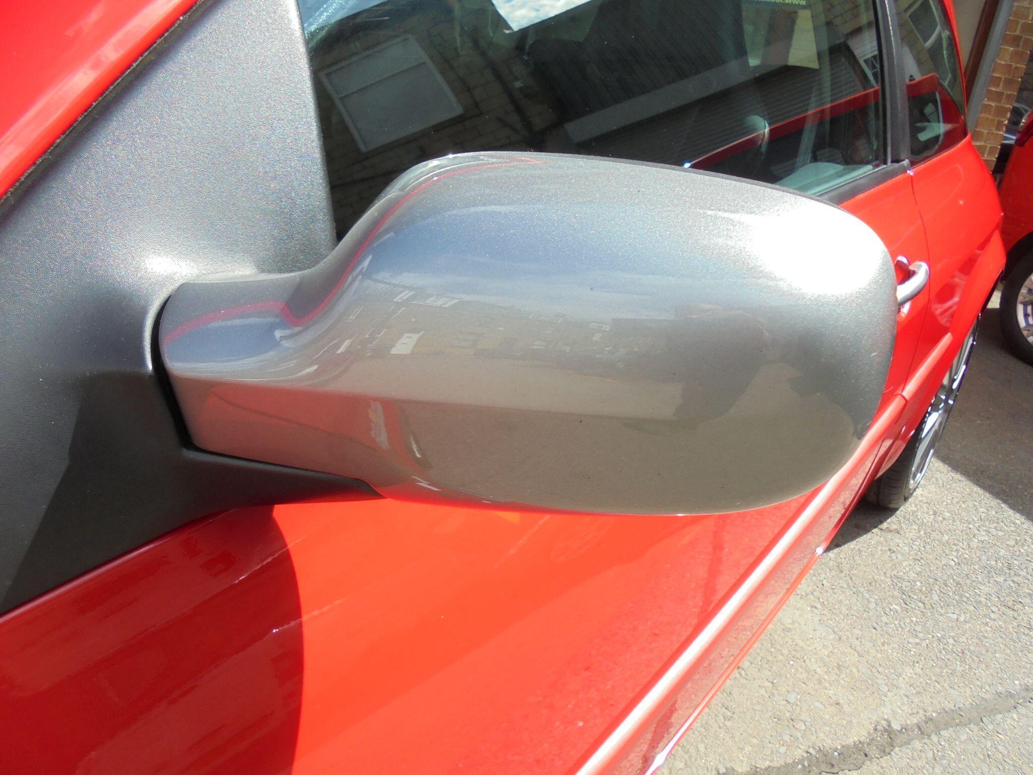 Renault Megane - Image 20