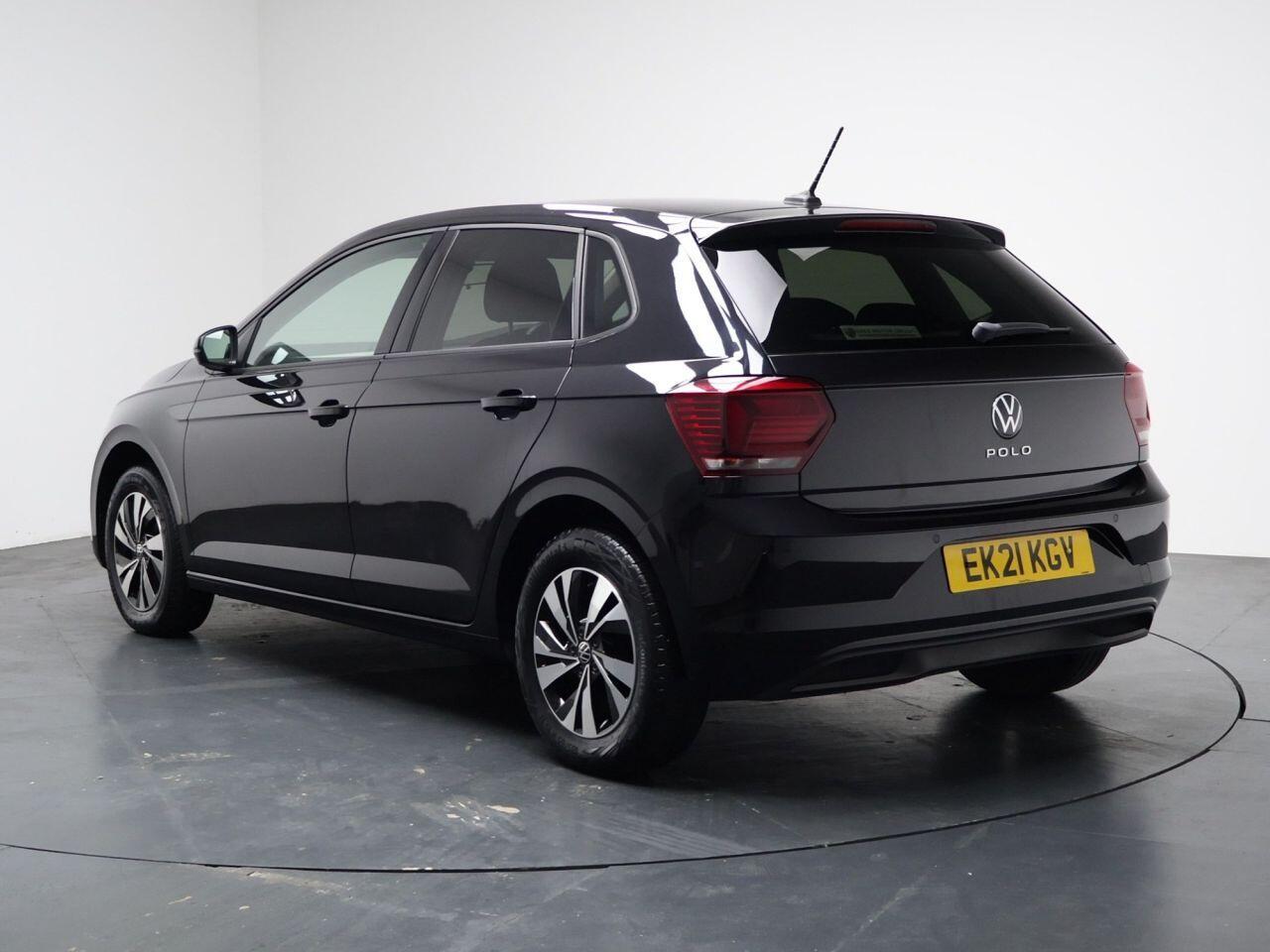Volkswagen Polo - Image 9