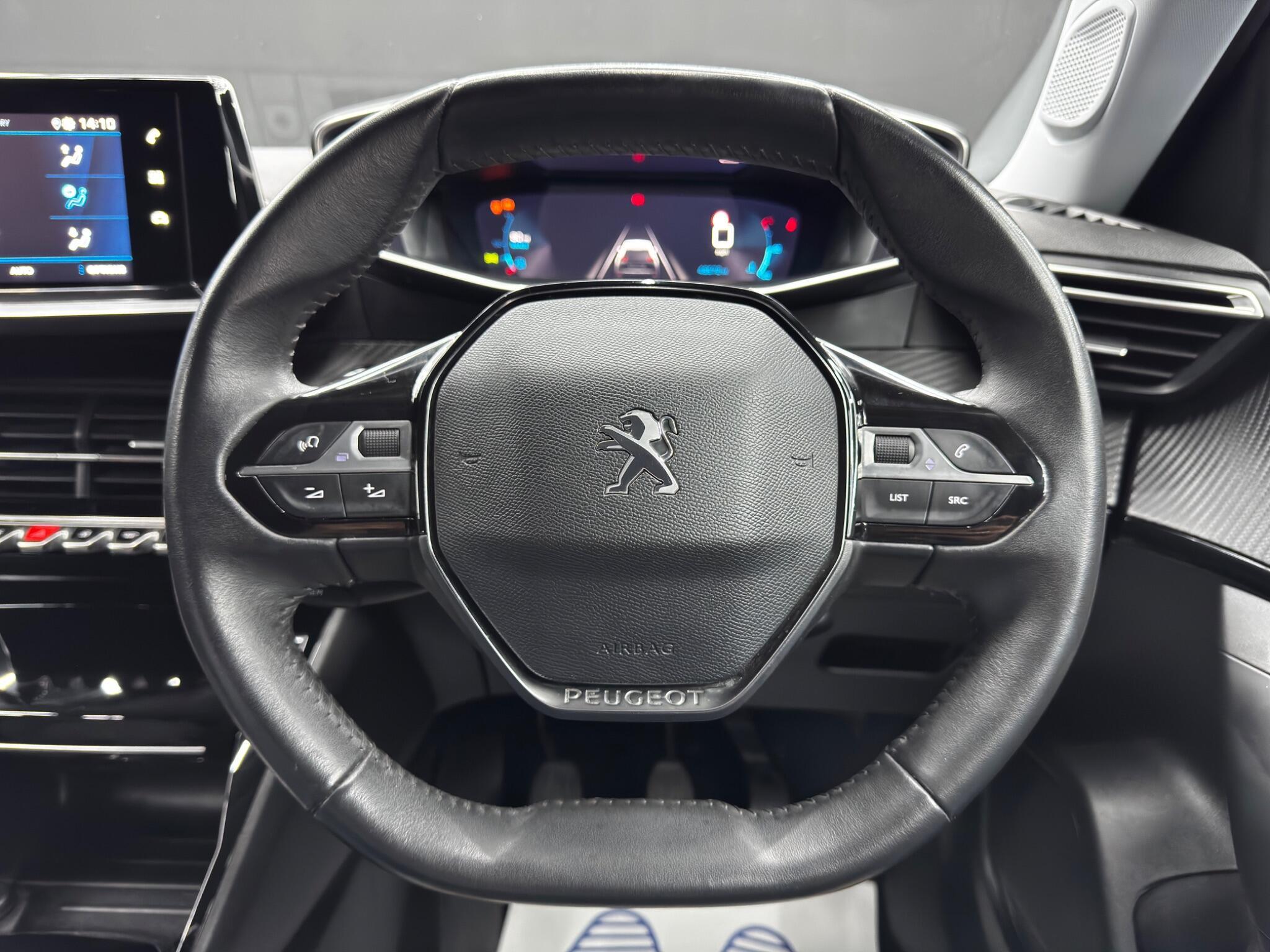 Peugeot 2008 - Image 19