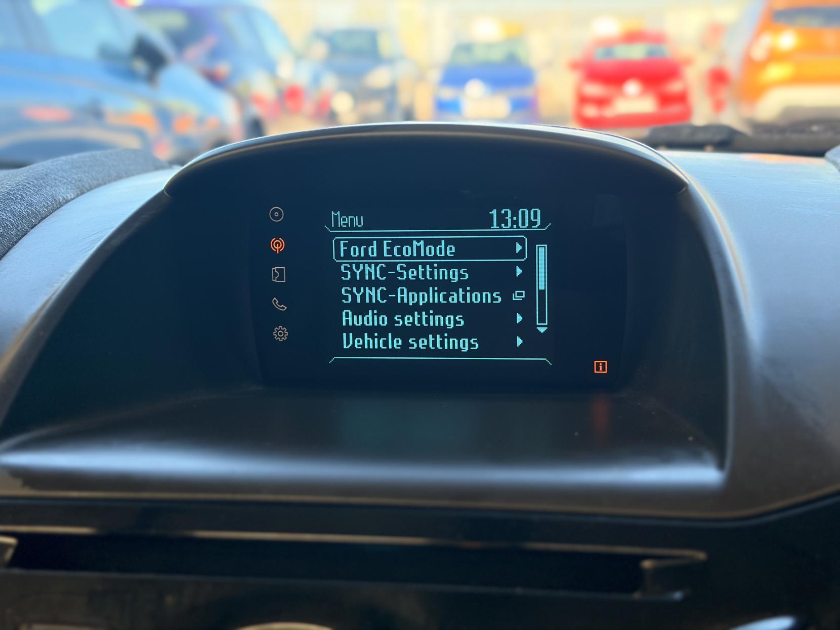 Ford Fiesta - Image 19