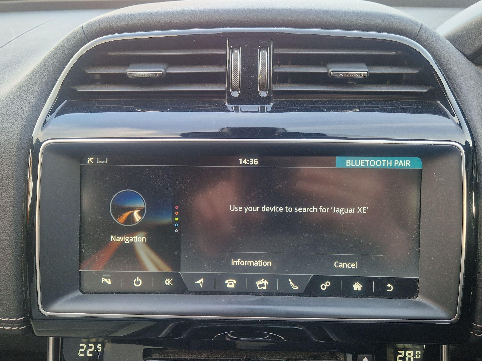 Jaguar XE - Image 47