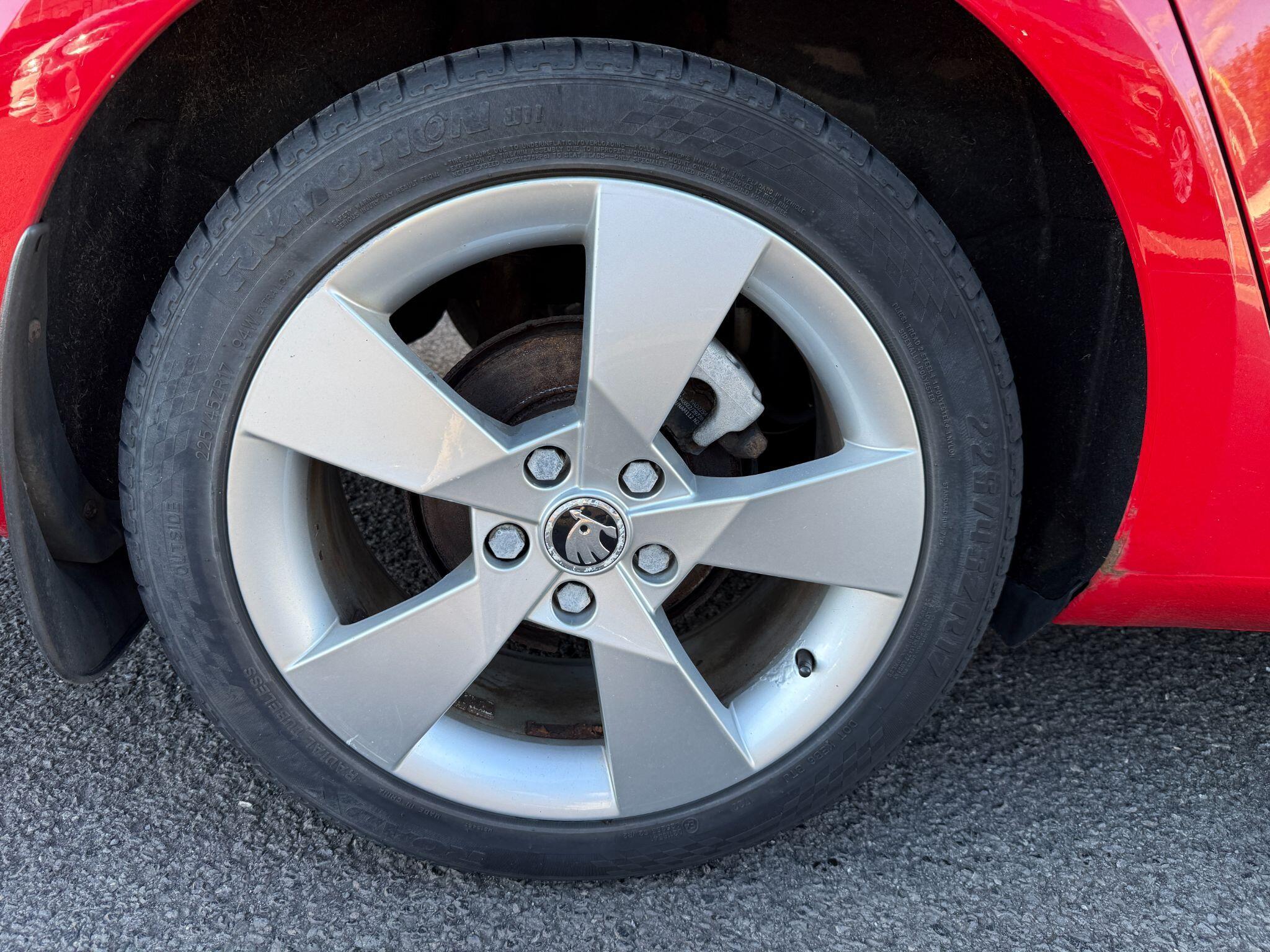Skoda Octavia - Image 76