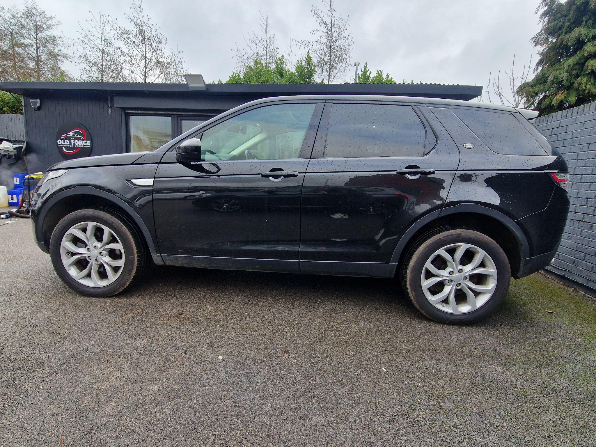Land Rover DISCOVERY SPORT - Image 6