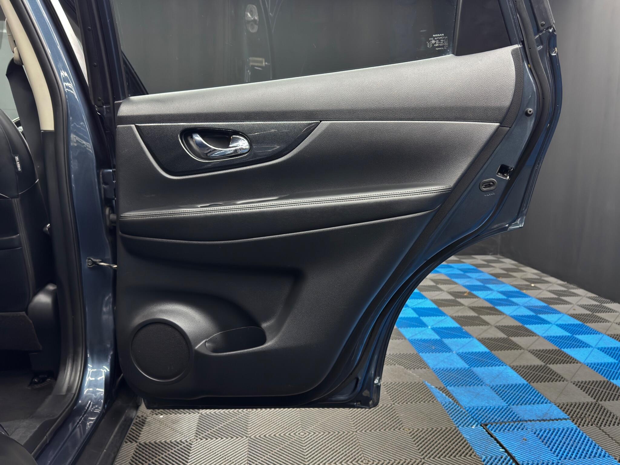 Nissan X-Trail - Image 42