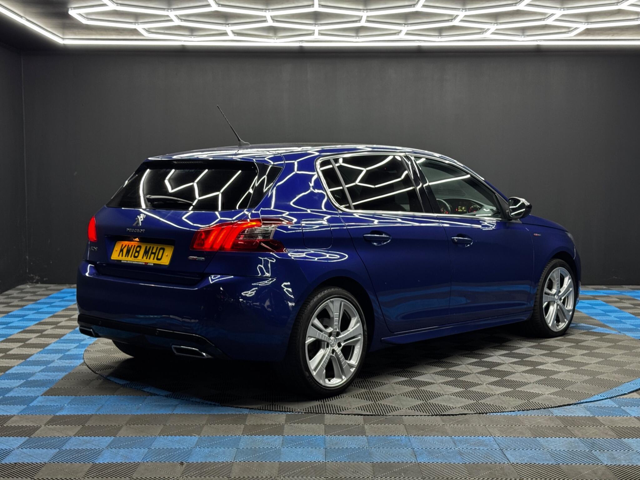 Peugeot 308 - Image 5