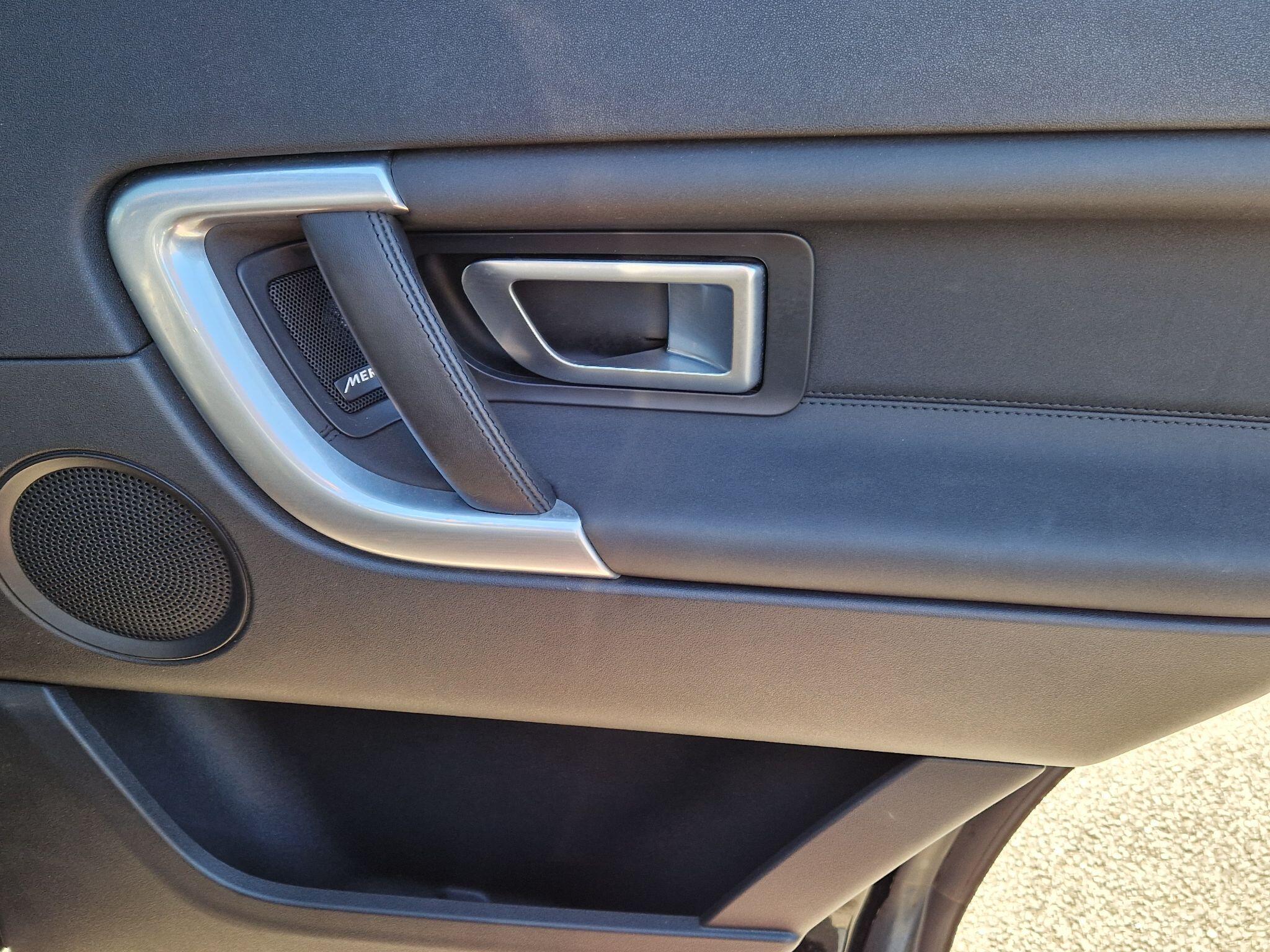 Land Rover DISCOVERY SPORT - Image 36