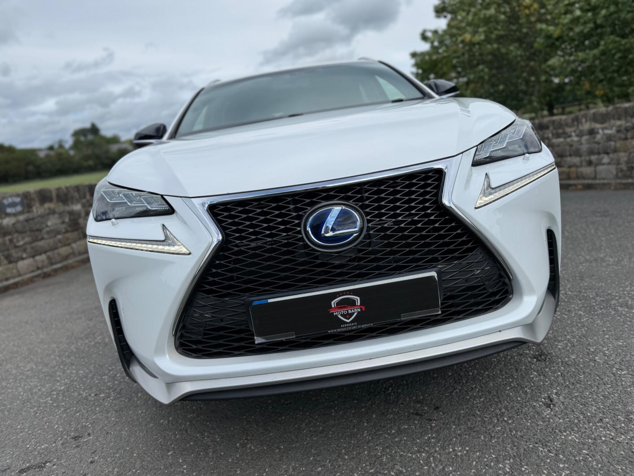 Lexus NX - Image 23