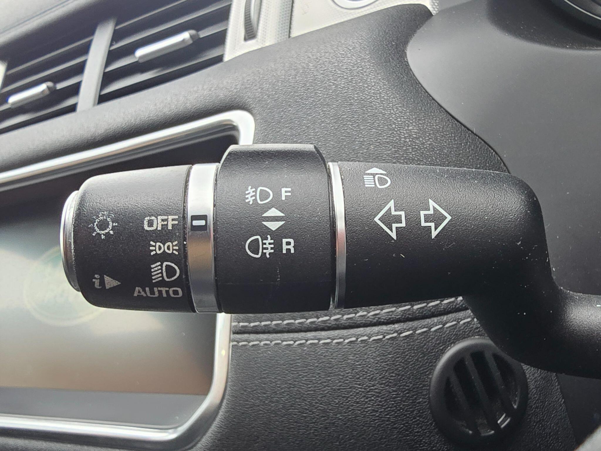 Land Rover Range Rover Evoque - Image 29