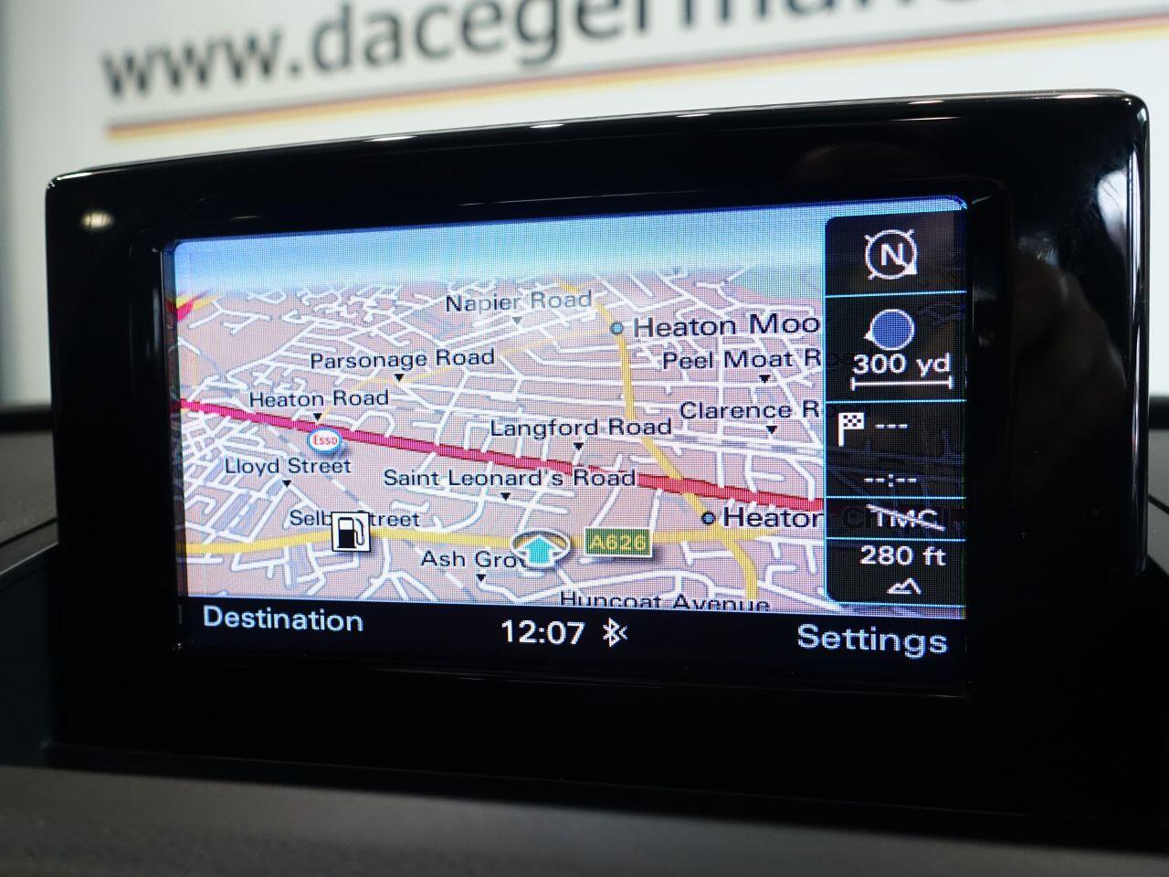 Audi Q3 - Image 4