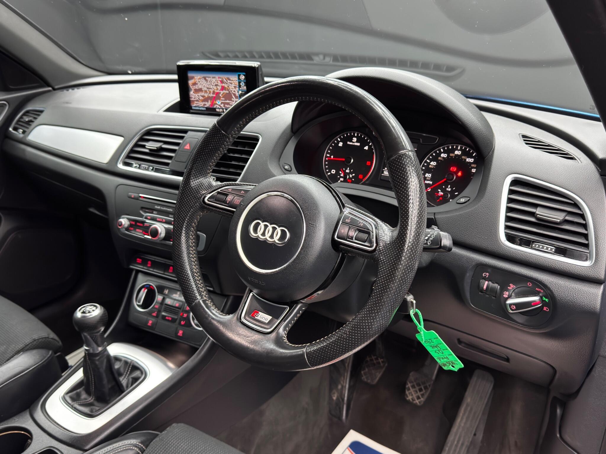 Audi Q3 - Image 9