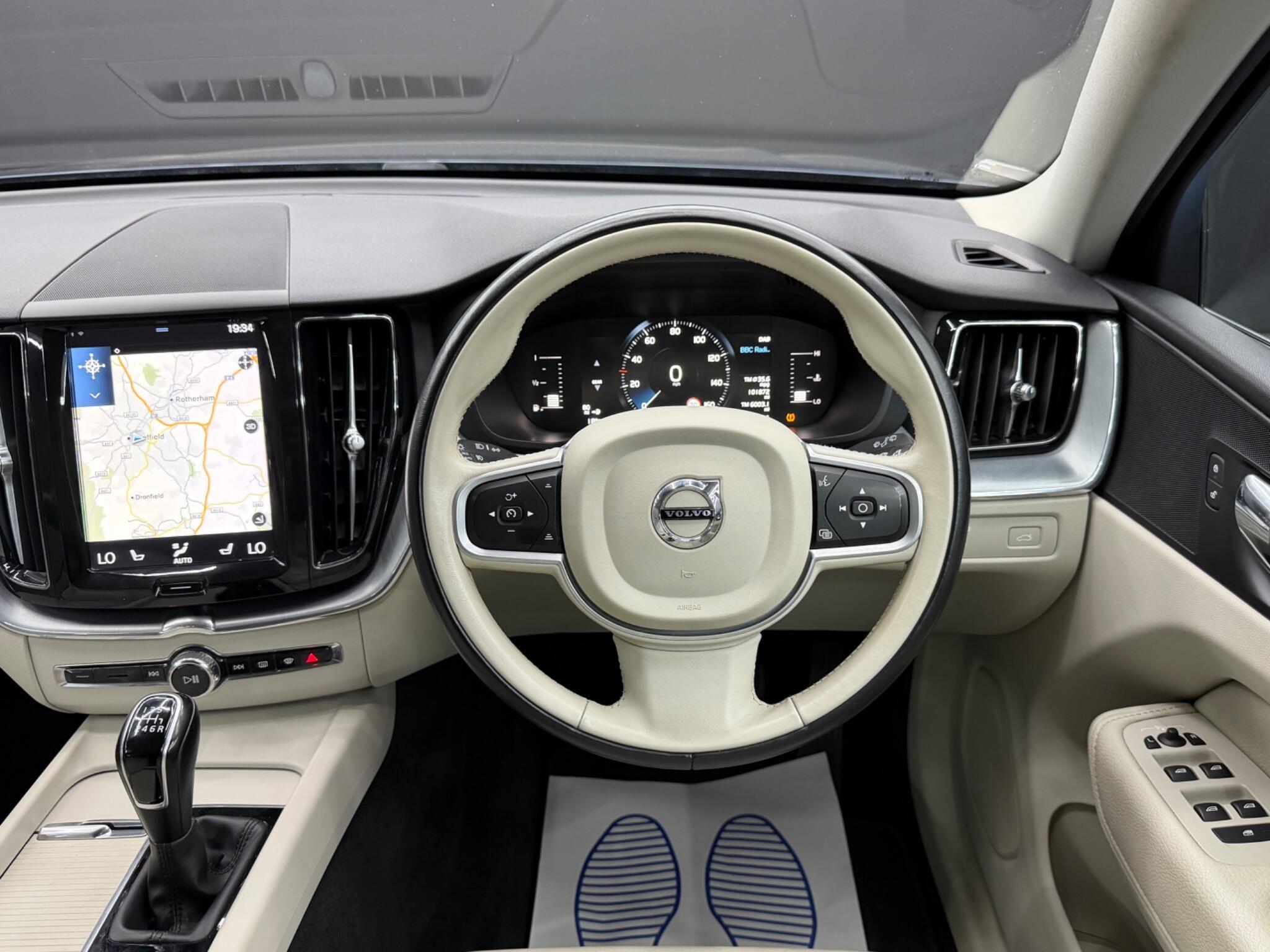 Volvo XC60 - Image 18