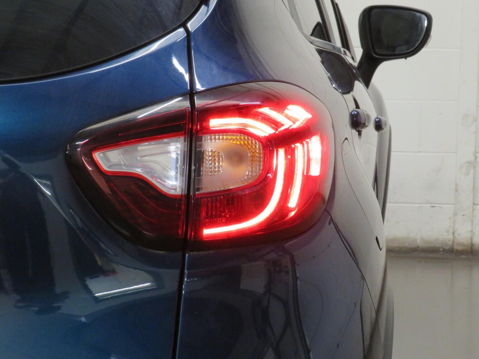 Renault Captur - Image 12