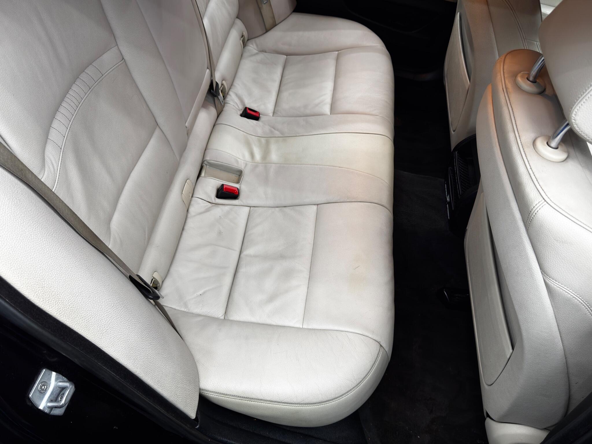 BMW 5 Series - Image 16