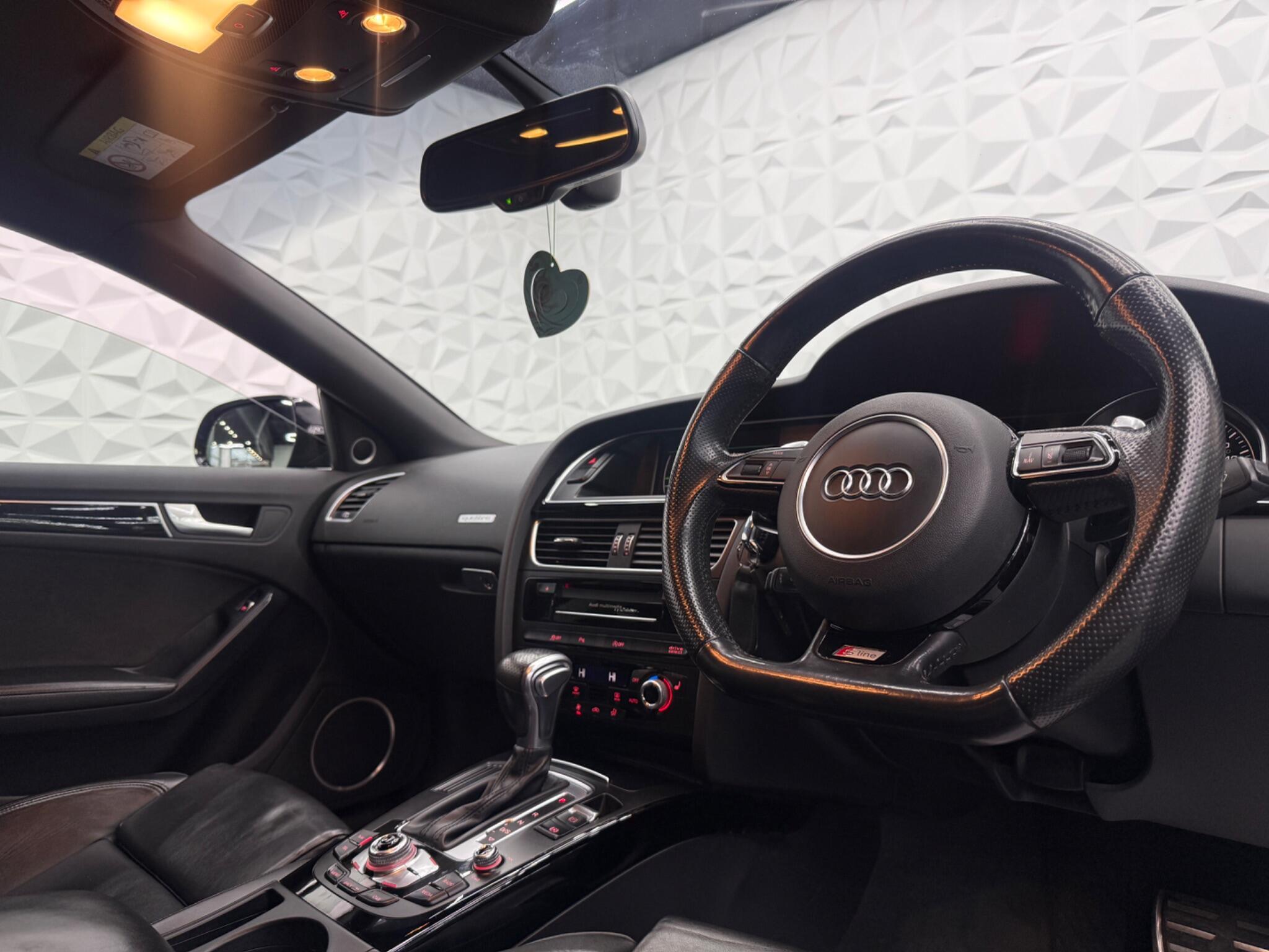 Audi A5 - Image 19