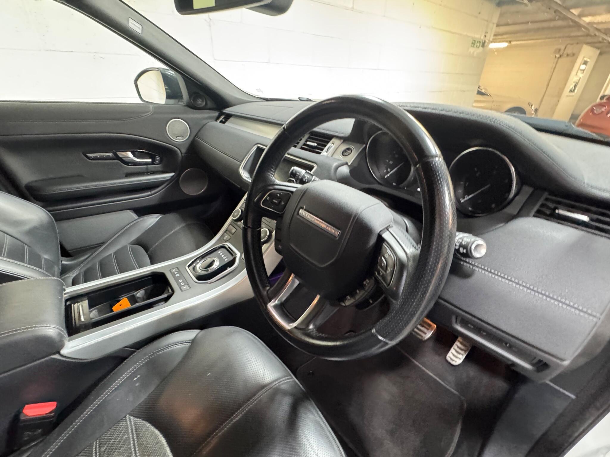 Land Rover Range Rover Evoque - Image 9