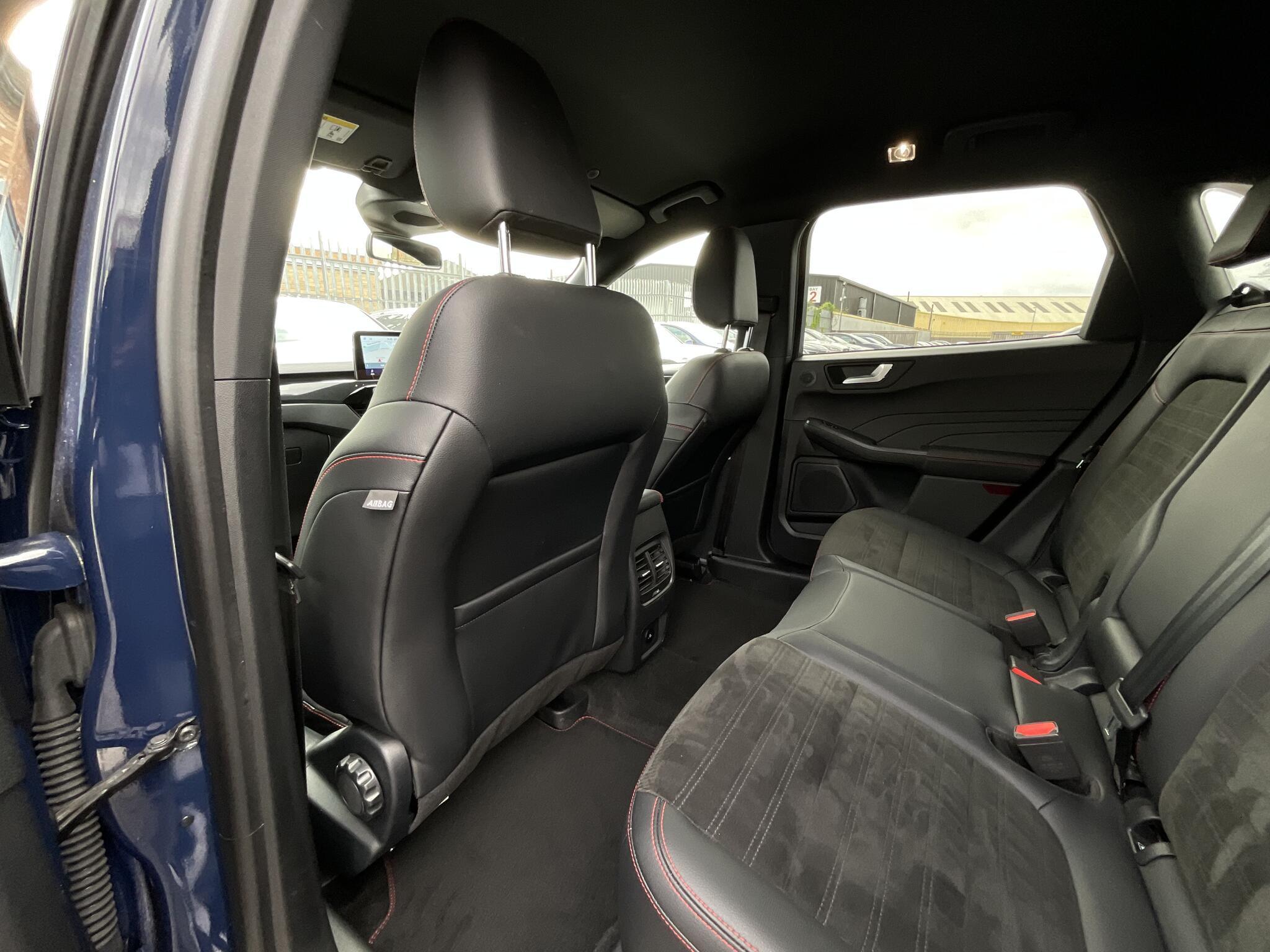 Ford Kuga - Image 13