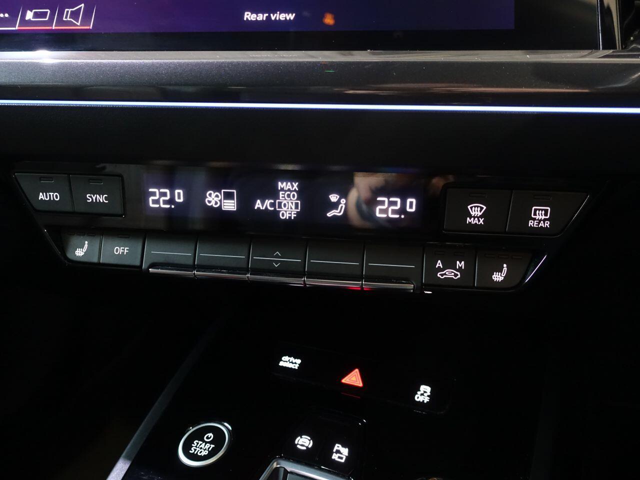 Audi Q4 E-Tron - Image 30