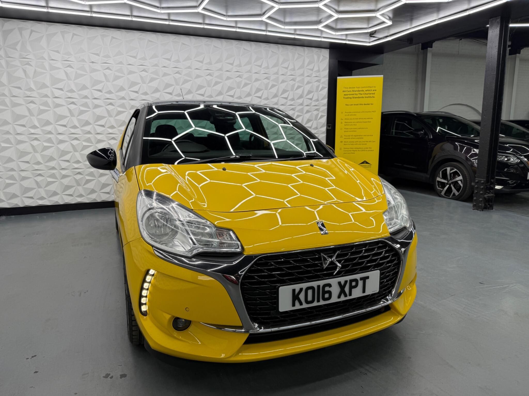 DS AUTOMOBILES DS 3 - Image 11