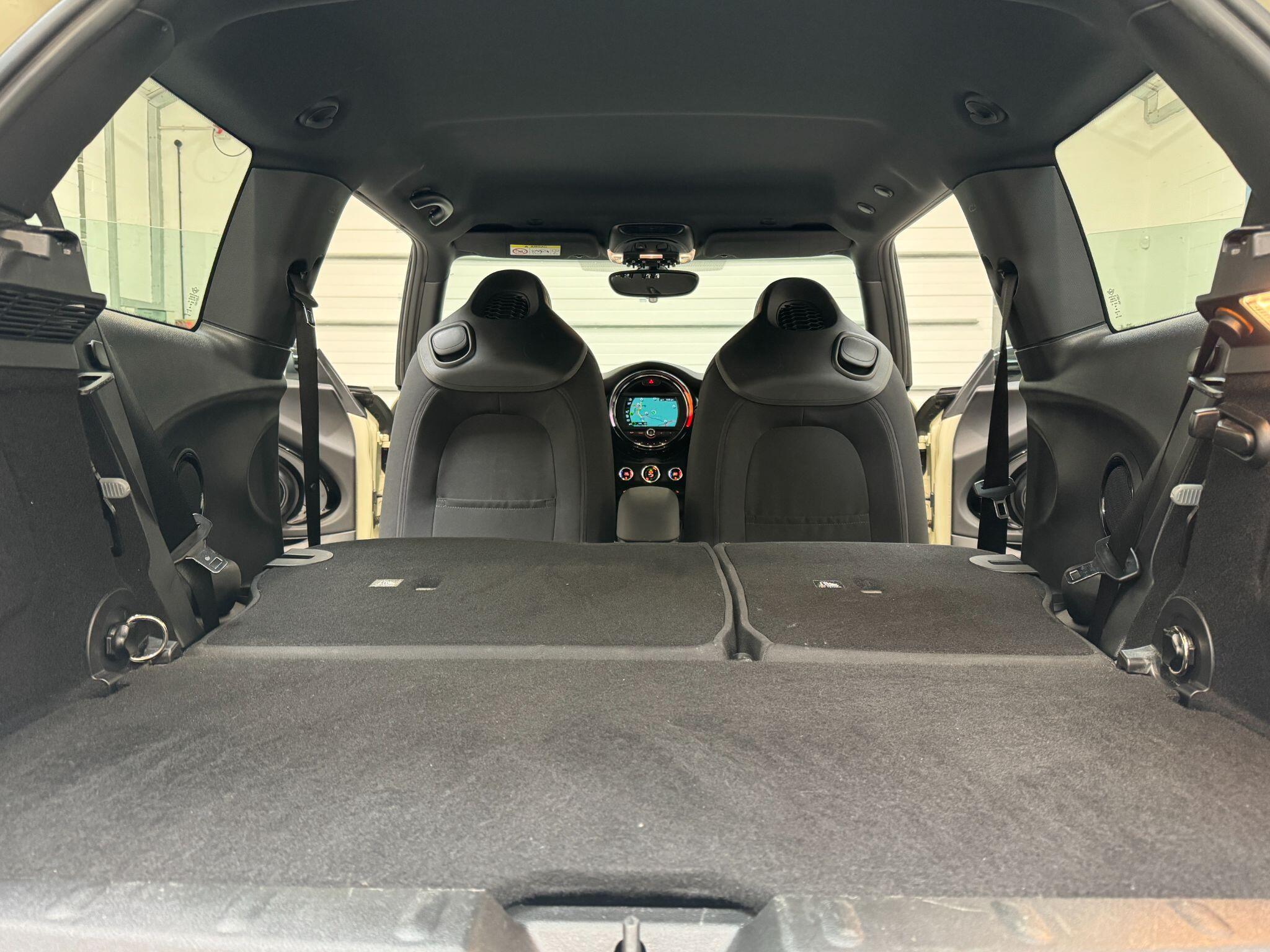 MINI Hatch - Image 79