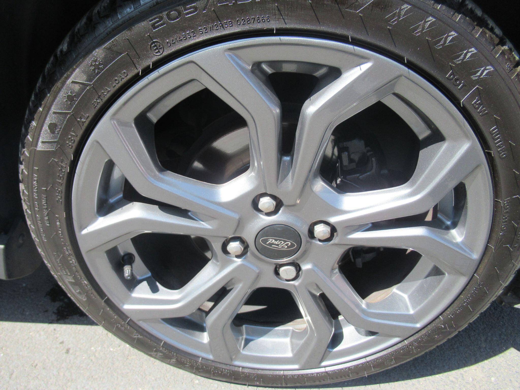 Ford Fiesta - Image 12