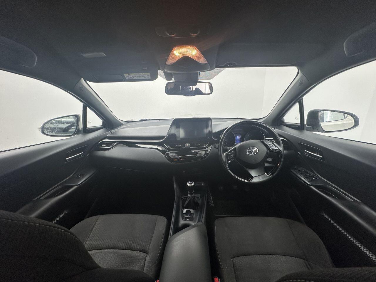 Toyota C-Hr - Image 2