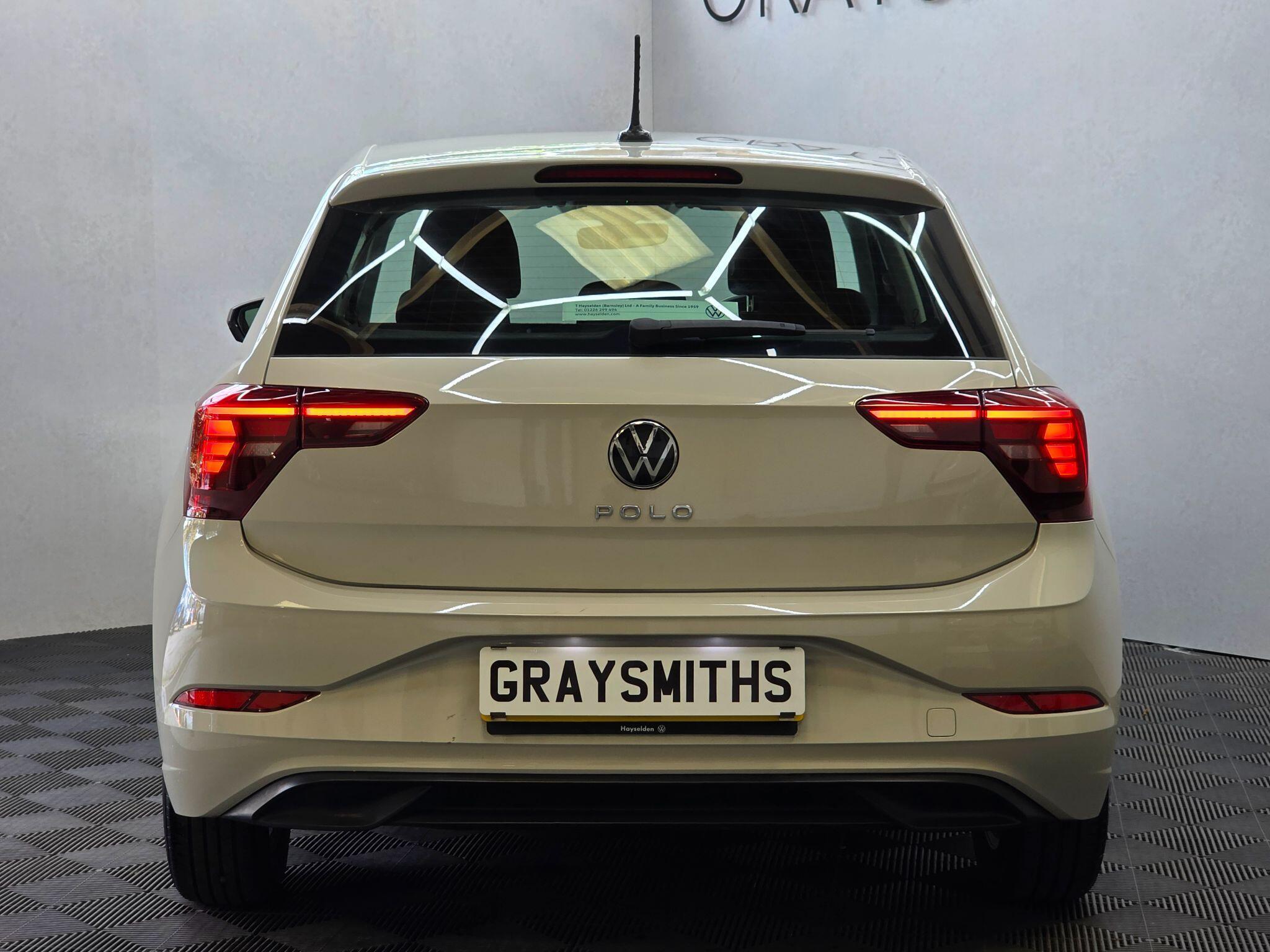 Volkswagen Polo - Image 9