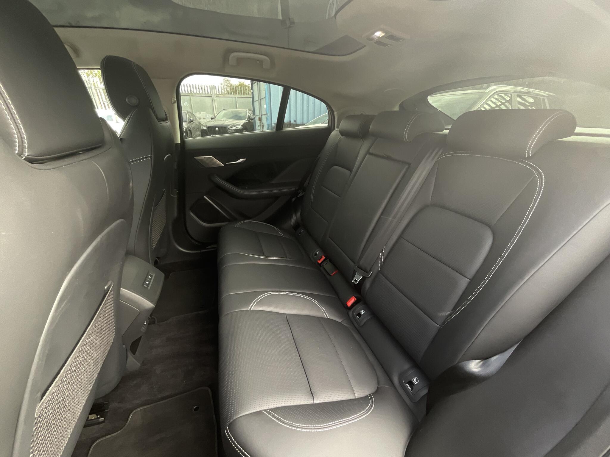 Jaguar I-Pace - Image 14