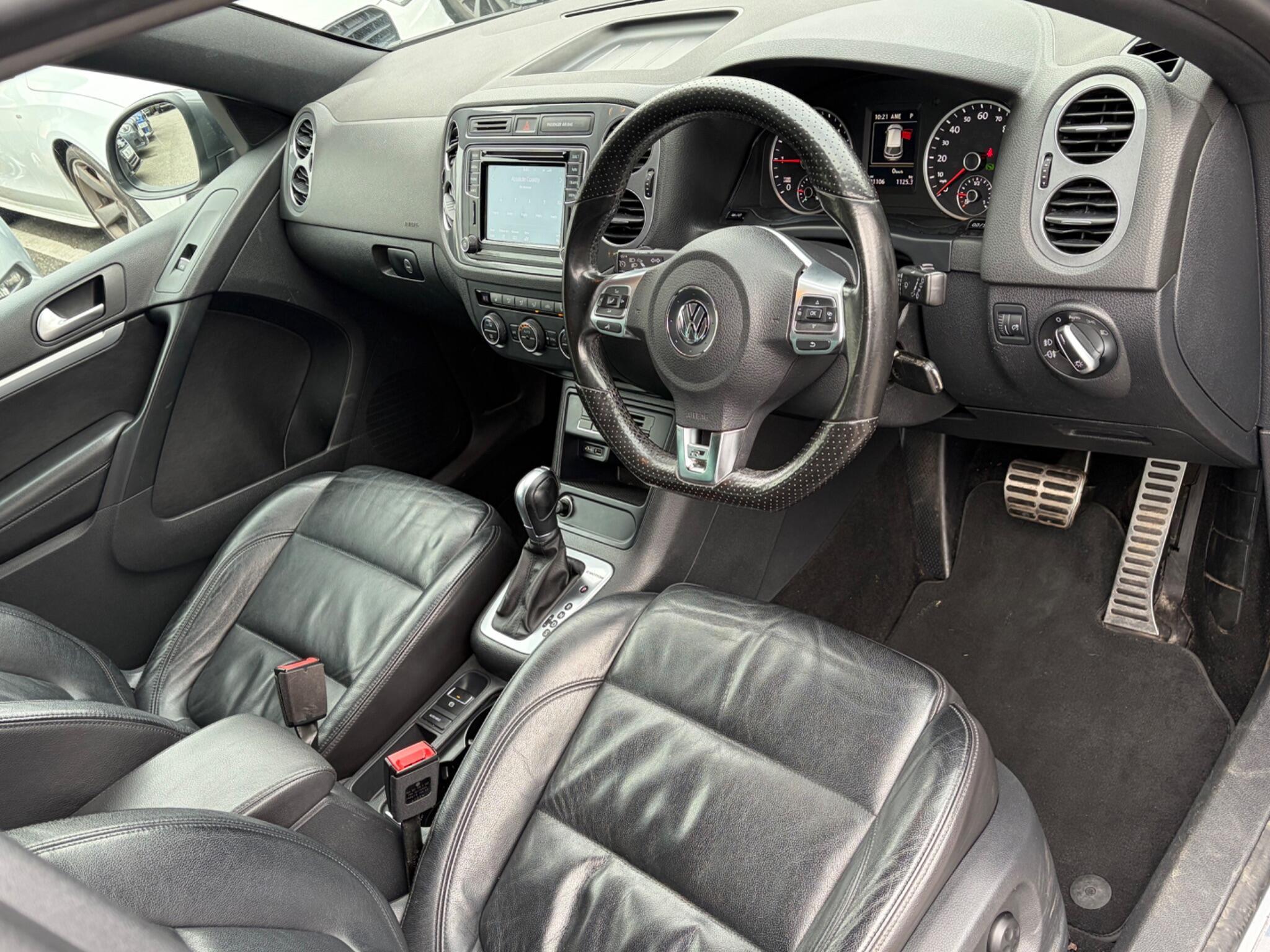 Volkswagen Tiguan - Image 18