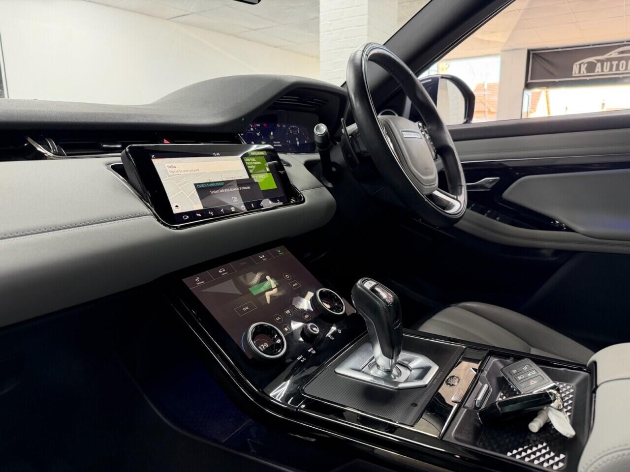 Land Rover Range Rover Evoque - Image 27