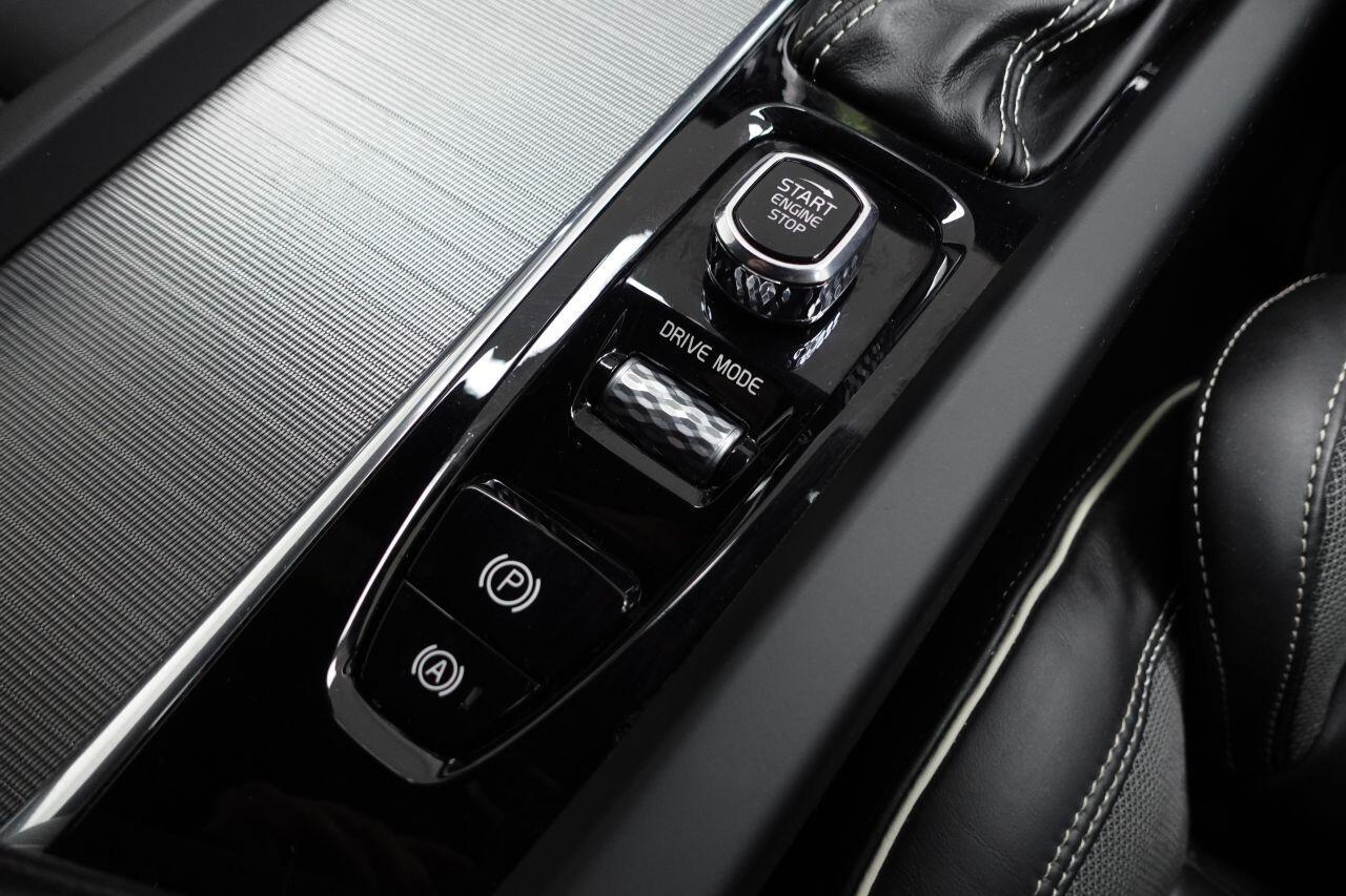 Volvo S60 - Image 53