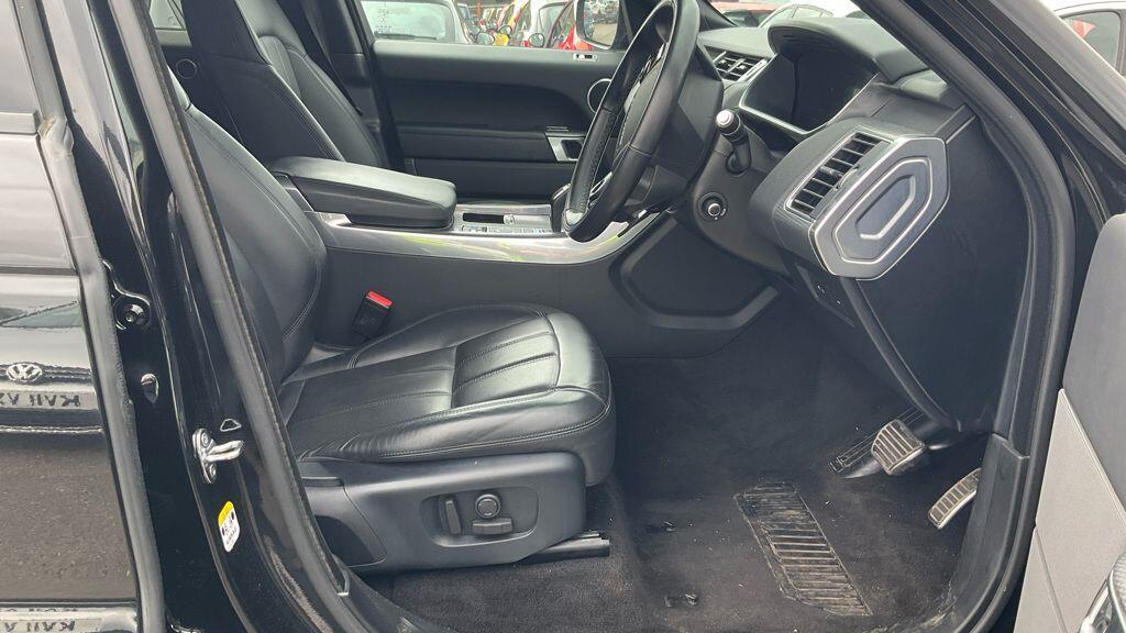 Land Rover RANGE ROVER SPORT - Image 2