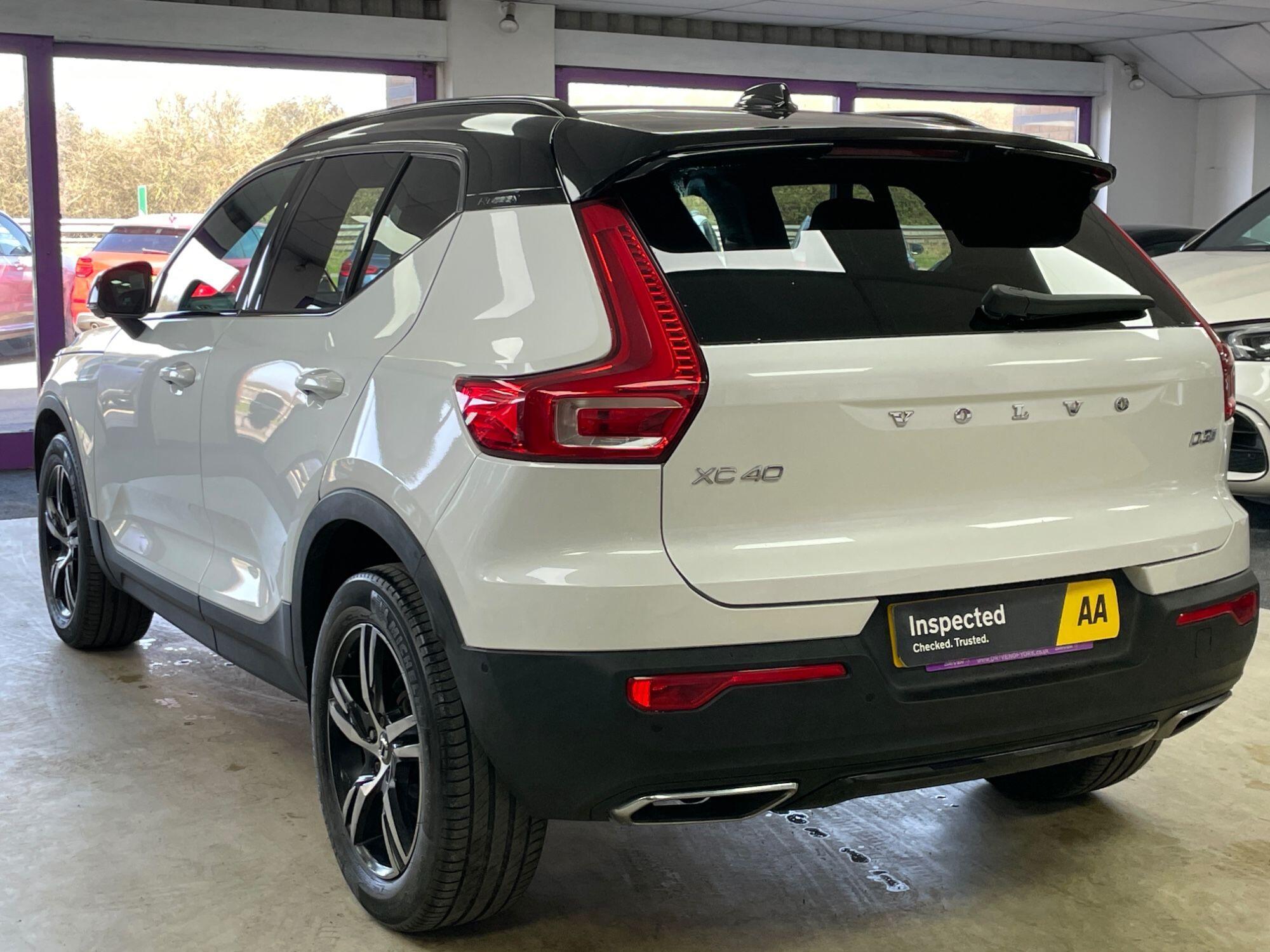 Volvo XC40 - Image 13