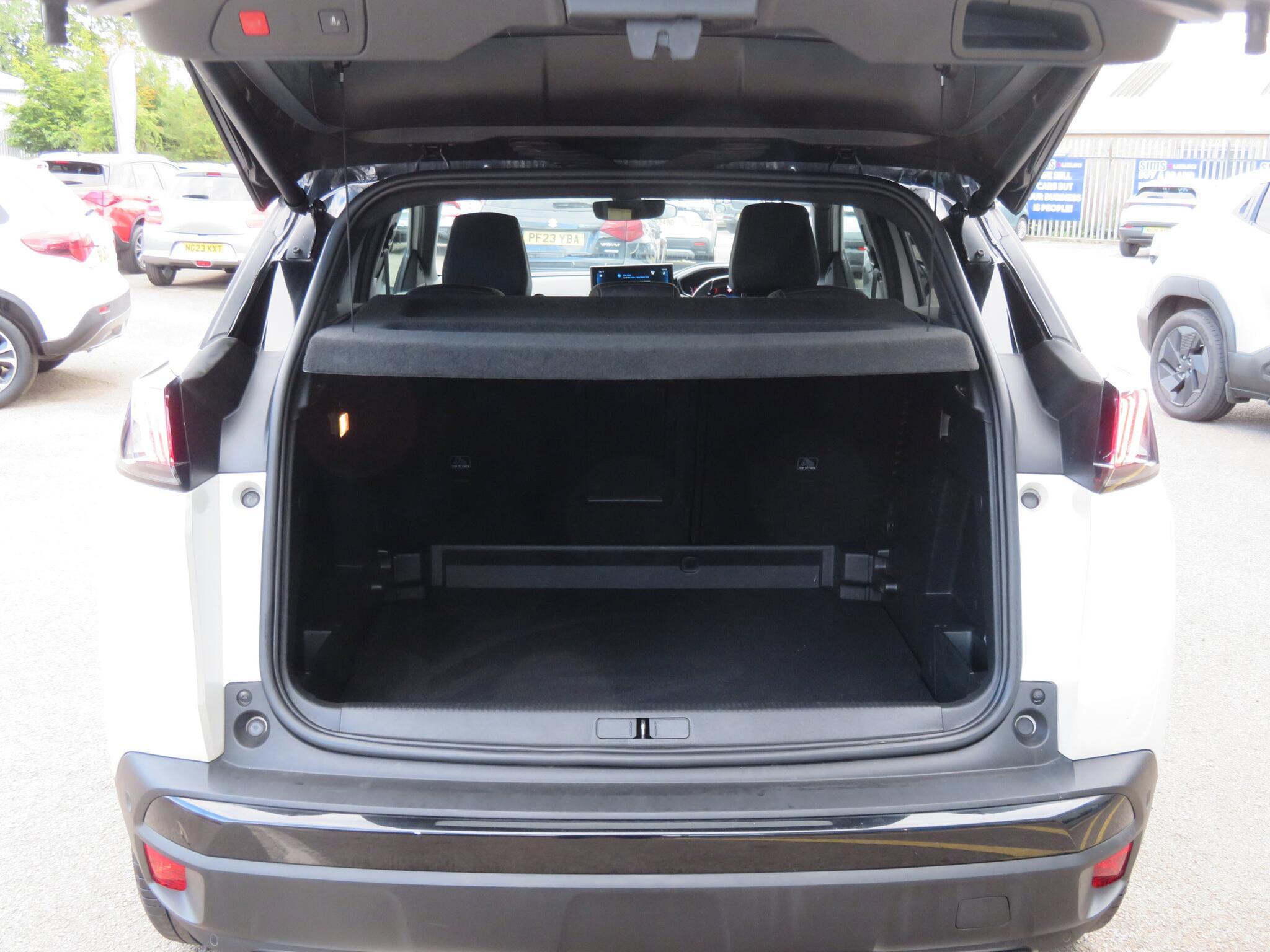 Peugeot 3008 - Image 12